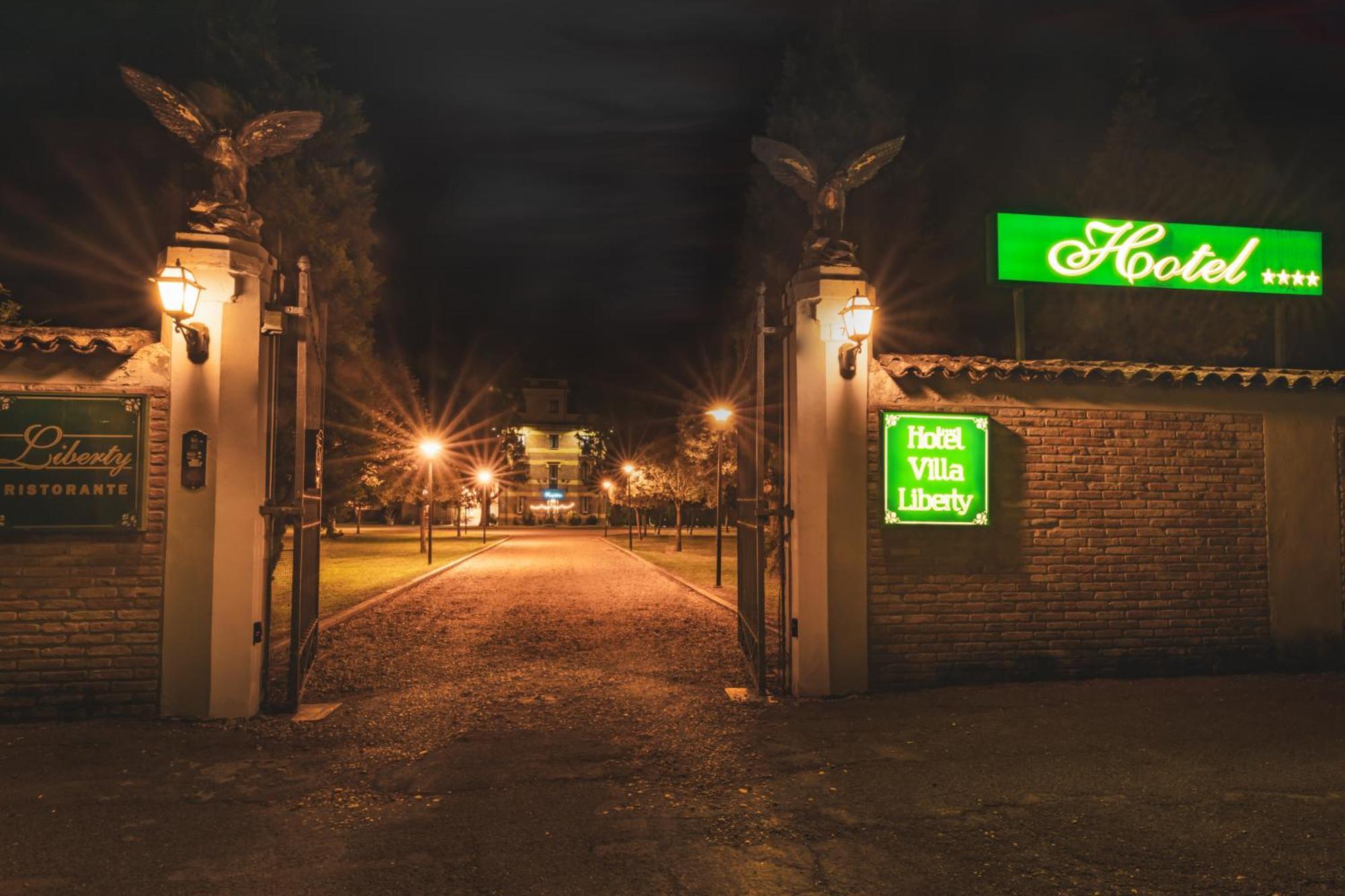 Hotel Villa Liberty Pontecurone Εξωτερικό φωτογραφία